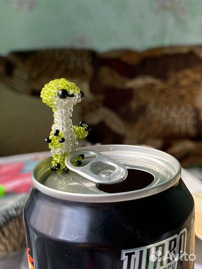 Игрушка бухарик из бисера