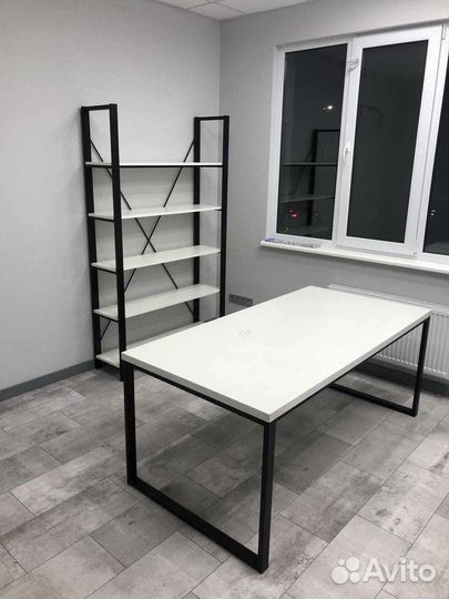 Компьютерный стол лофт