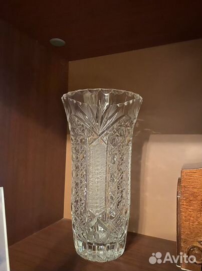 Ваза хрустальная