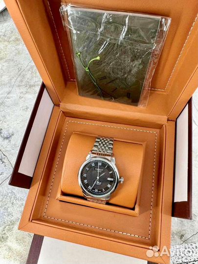 Часы Tissot механические