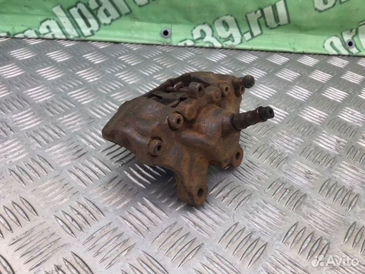 Суппорт задний левый Mercedes-Benz E-Class W210