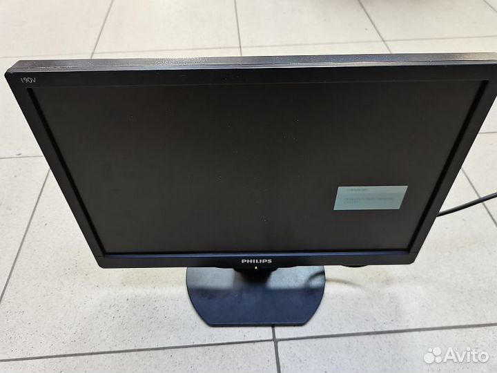 Мониторы Philips 190V1SB