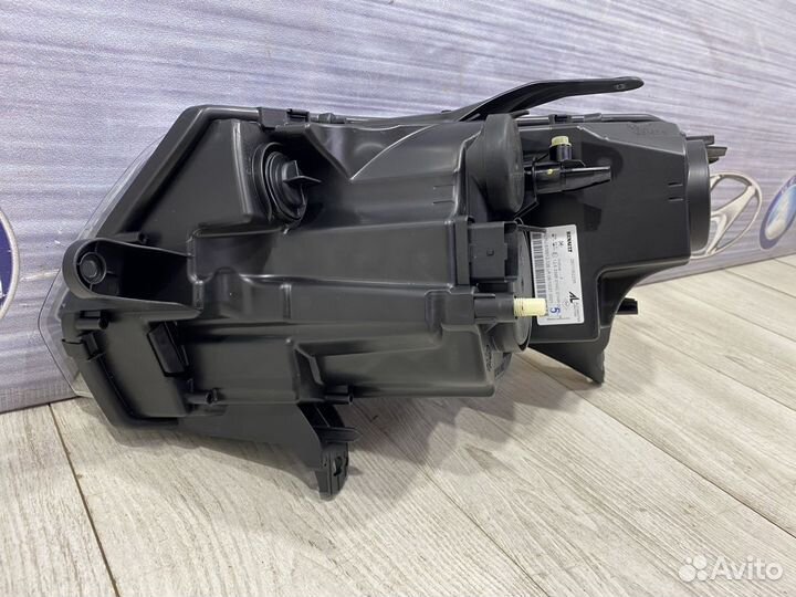 Фара Renault sandero stepway 2 Прав