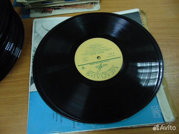 Пластинки виниловые на поделки