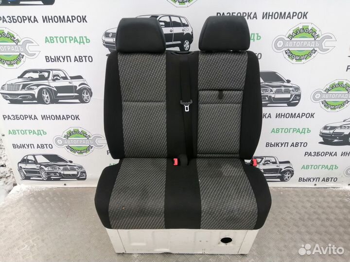 Сидение пассажирское Volkswagen Crafter 2011г