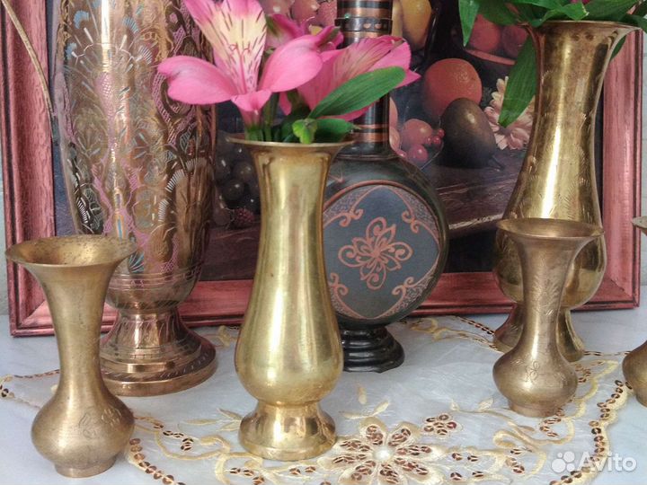 Ваза из латуни, Индия