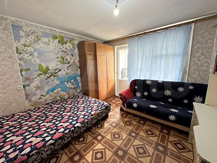 2-к. квартира, 58 м², 1/2 эт.