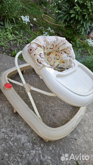 Коляска прогулочная chicco