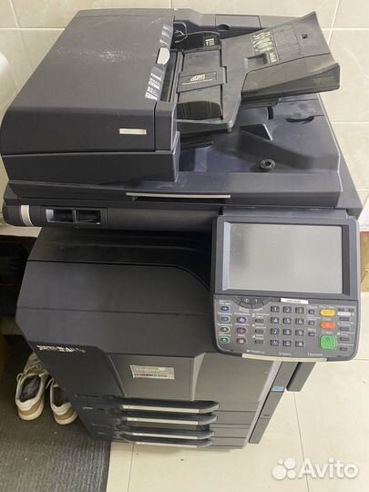 Мфу a3 цветной лазерный kyocera taskalfa 3050ci