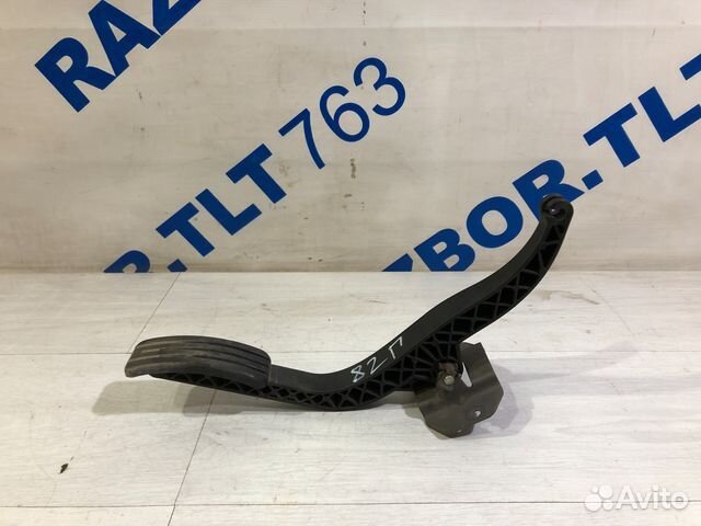 Педаль газа renault sandero 1 1.6 мт