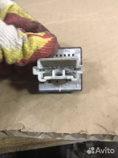 Блок управления зеркалами светом Mitsubishi Lancer