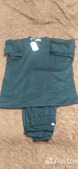 Костюм женский