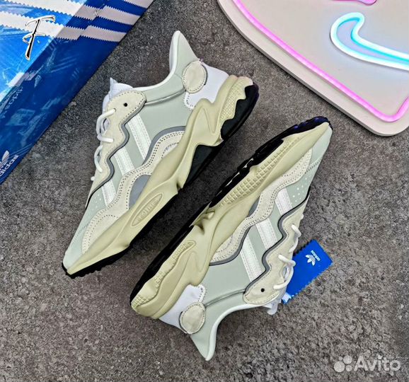 Кроссовки Adidas Ozweego Мужские