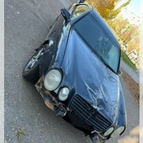 Mercedes-Benz CLK-класс 2.0 AT, 2000, битый, 450 000 км, с пробегом, цена 249 999 руб.