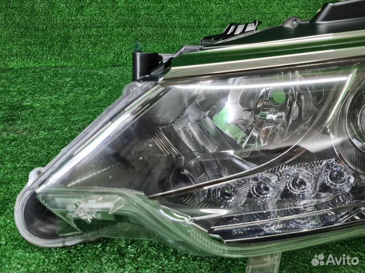 Фара левая Toyota Camry XV50 (2017-2018) LED