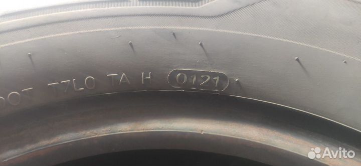 Hankook Vantra LT RA18 215/70 R15C 109S