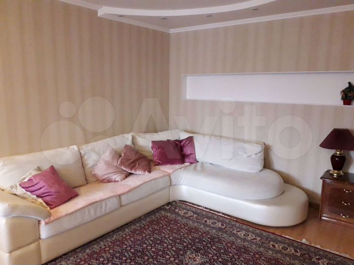 2-к. квартира, 74,8 м², 6/6 эт.