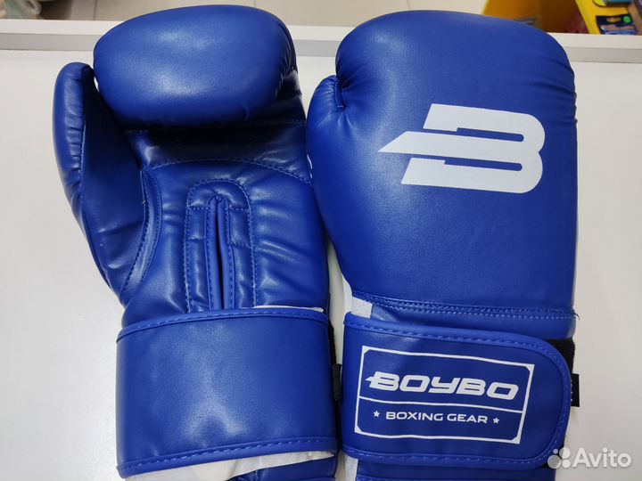 Перчатки боксёрские BoyBo Basic (14 OZ)