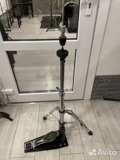 Стойка хай хэт двуногая