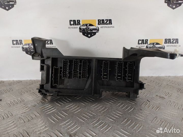 Блок предохранителей основной