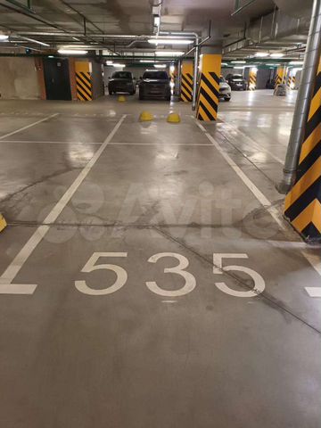 Машиноместо, 13 м²