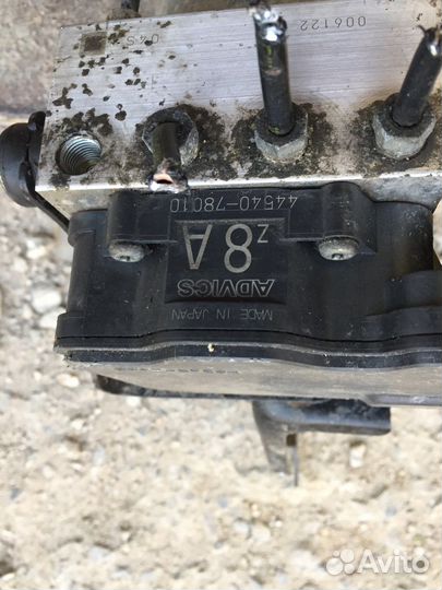 Блок ABS Lexus NX 200