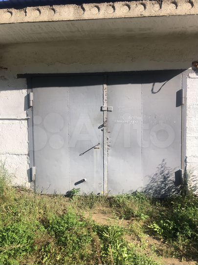 Гараж, > 30 м²