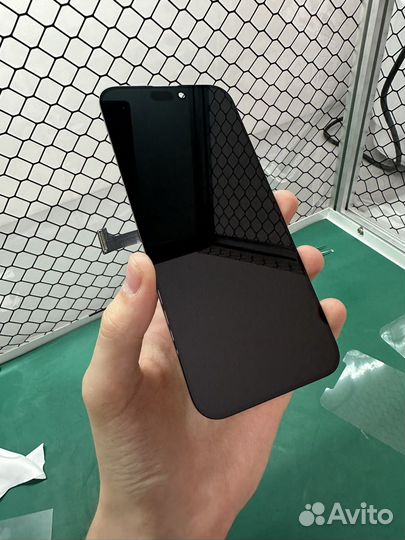 Замена стекла дисплея iPhone