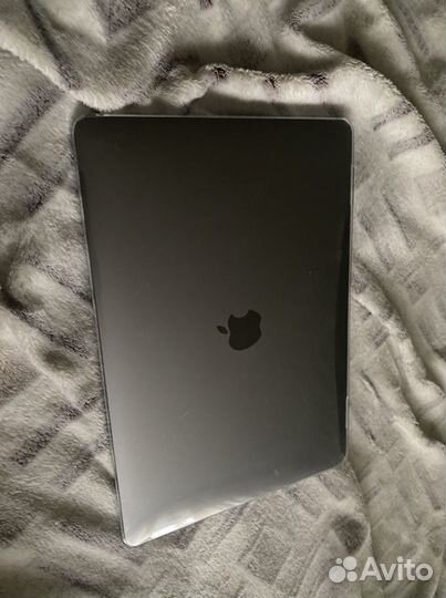Apple MacBook Pro 13 2020
