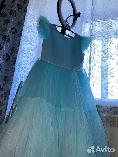 Платье для девочки 134см