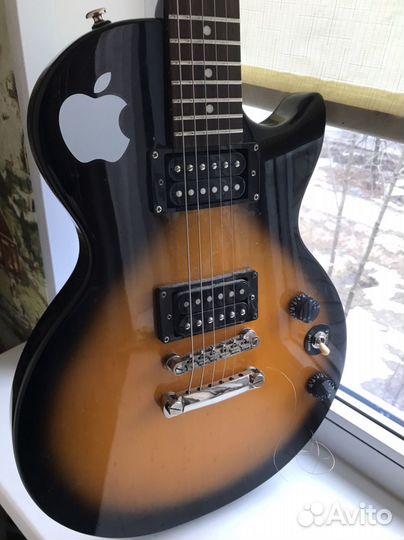 Электро гитара с комбиком
