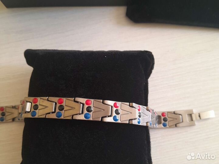 Лечебный браслет