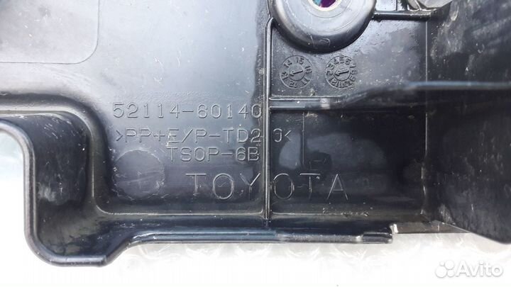 Площадка под номер Toyota Land Cruiser 200