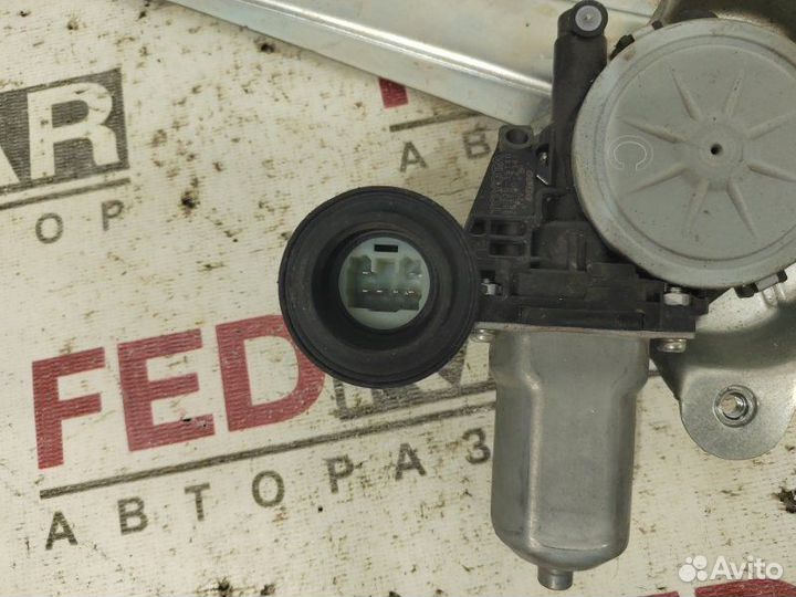 Стеклоподъемный механизм задний правый Toyota