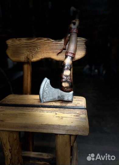 Топор кованый ручной работы
