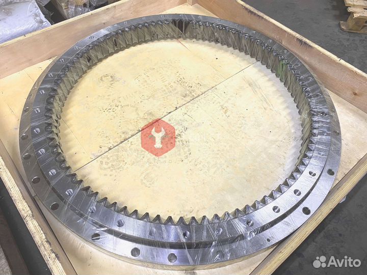 Опорно-поворотный круг PC400-6 208-25-61100