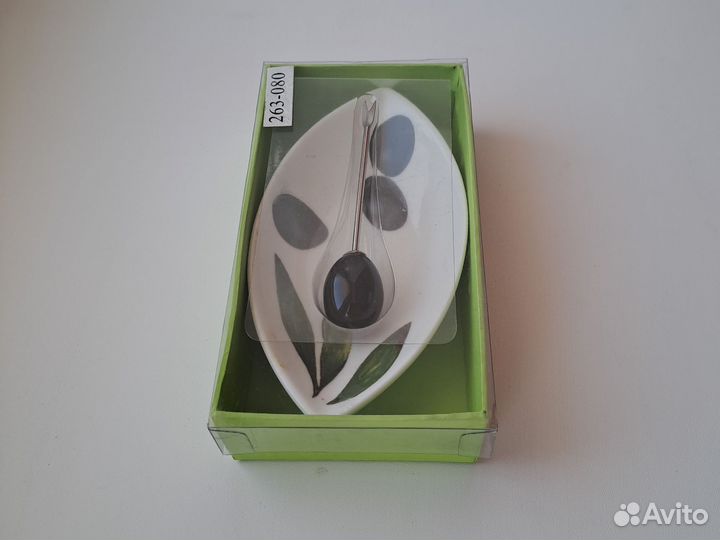 Оливницы с вилками