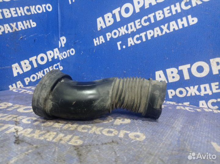 Гофра воздушного фильтра Opel Astra H универсал