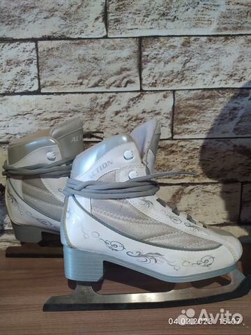 Коньки фигурные