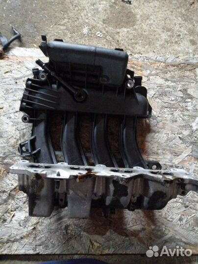 Коллектор впускной Renault Megan 3 KZ0G/kzou/KZ1B