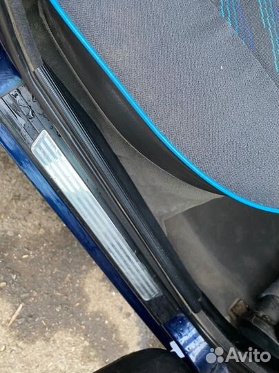 Накладки порогов внутренние BMW E30