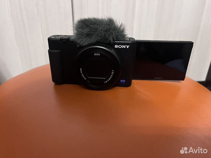 Фотоаппарат Sony ZV-1