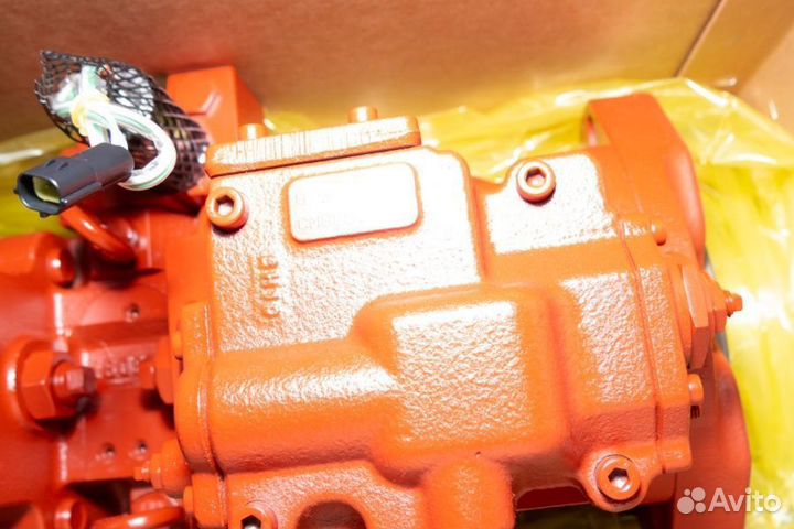 Боковые тяги Hitachi ZX200-3G