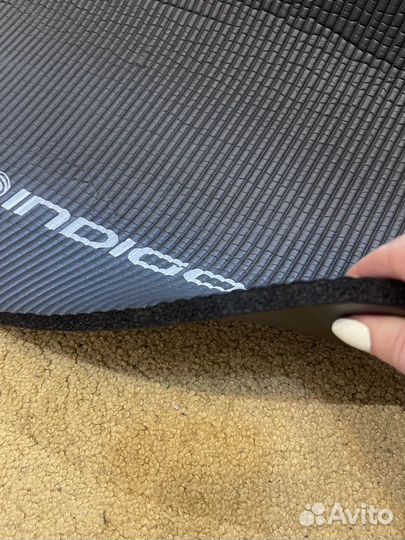 Коврик для йоги и фитнеса