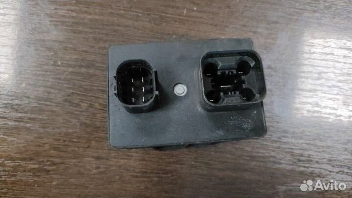 Реле свечей накала Land Rover Range Rover Sport