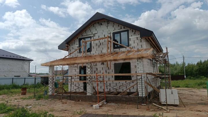 Дом 143 м² на участке 10 сот.