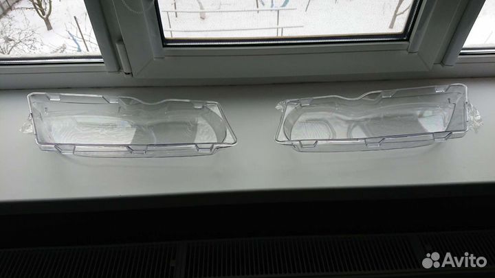 Стекла фар бмв Е46 2001-2006