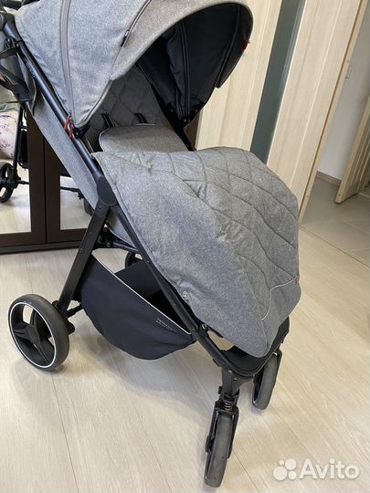 Прогулочная коляска carello bravo