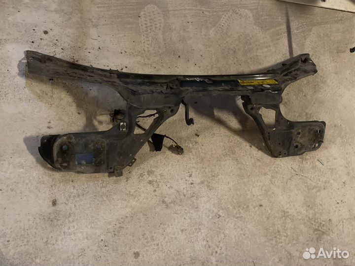 Ровер 75,Rover 75 телевизор