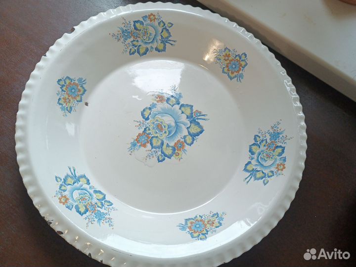 Кофейникк эмаль и блюдо СССР